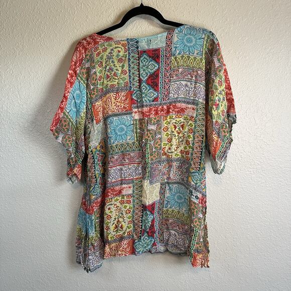 Shana Top Viscose Silk Lightweight Blouse M Short Sleeve Patchwork Art To Wear - Picture 2 of 9